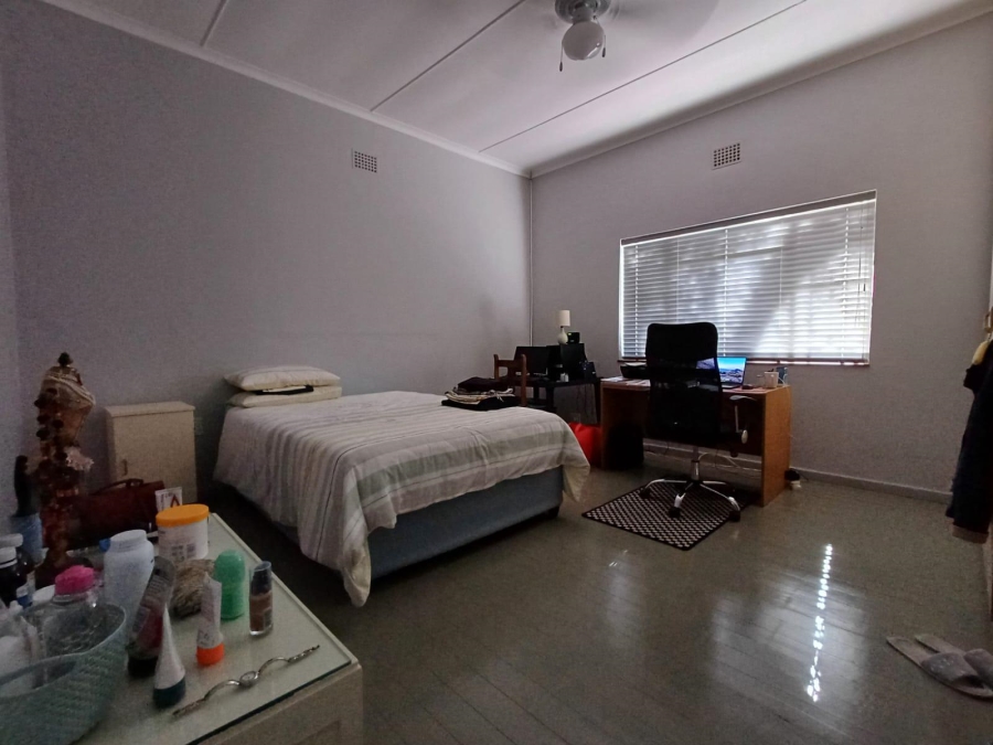 4 Bedroom Property for Sale in Porterville Western Cape